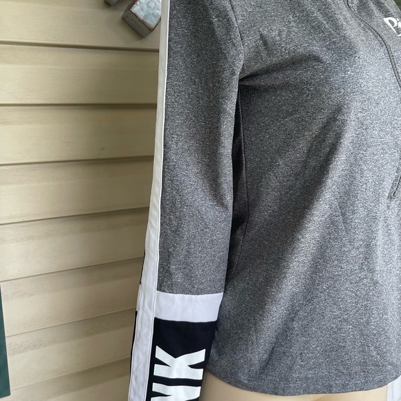 PINK Women’s Small Ultimate Grey Half Zip - Picture 3 of 9
